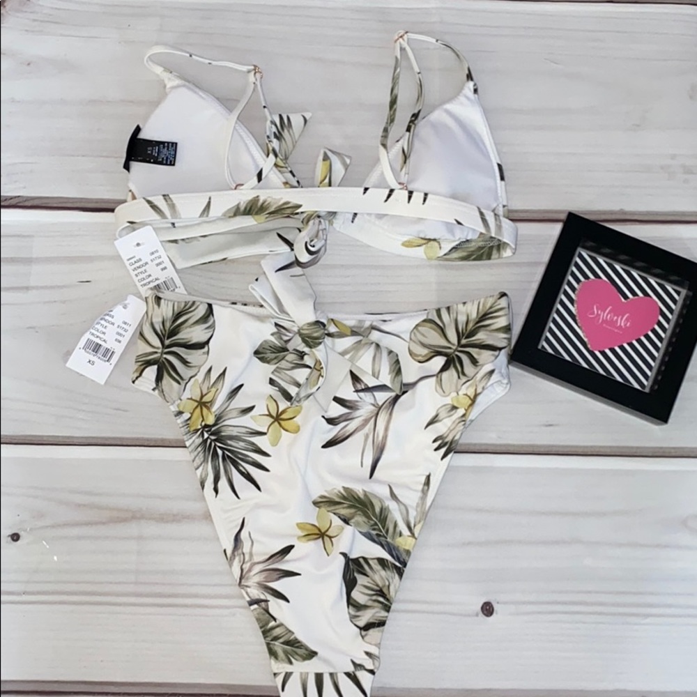 🆕LA HEARTS Bralette Bikini Top & High-rise Set - Picture 5 of 5